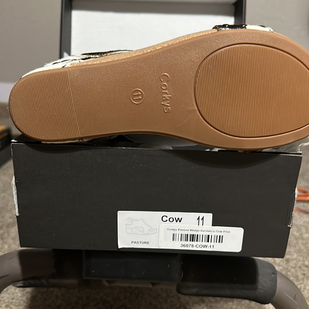 Corkys Carly Leather Pasture size 11 - Picture 6 of 7